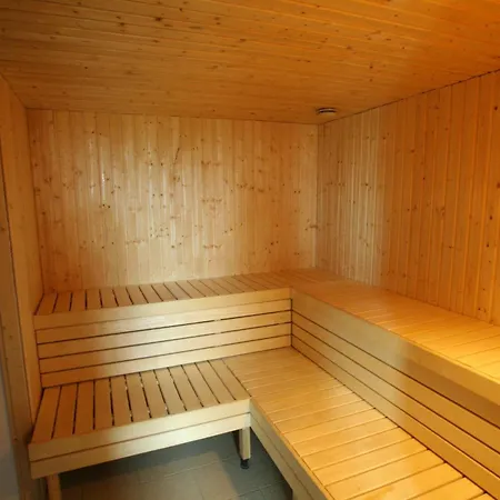Nivy, Karlovy Vary Villa *